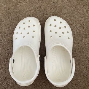 white crocs womens 8
